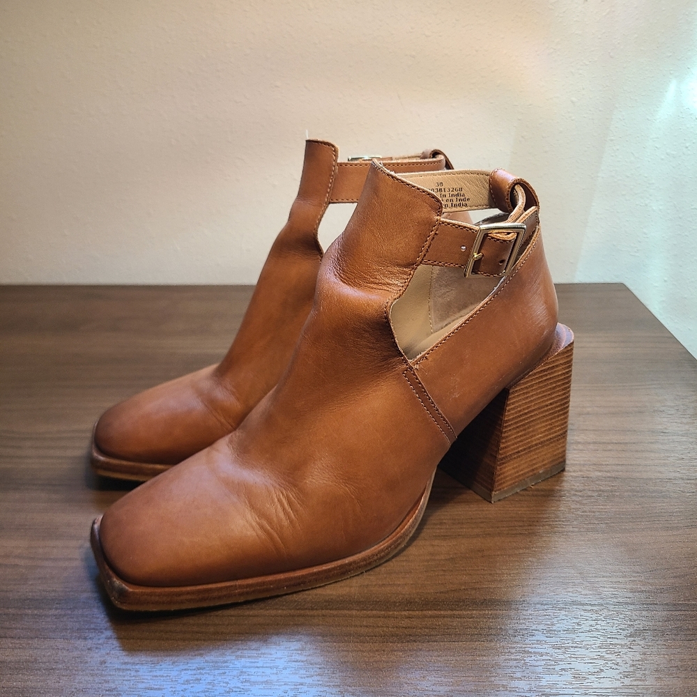 FREE PEOPLE Brady Buckle Shoe Booties Cognac Size 8 EU 38 - Picture 3 of 9